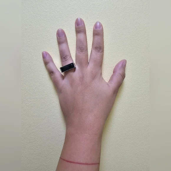 Retired SWAROVSKI Pampered Black Crystal  Ring Sz.L (size 8) - Picture 7 of 7